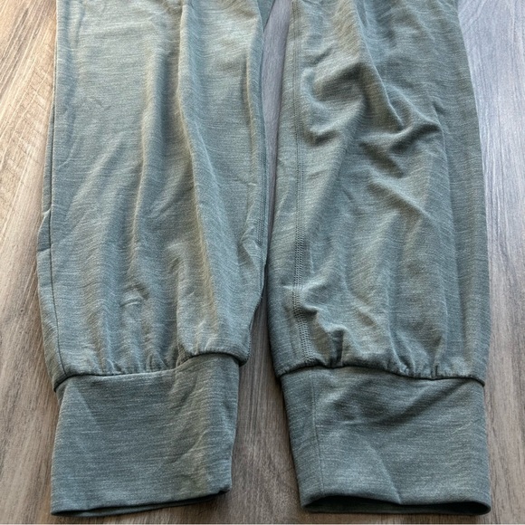 Athleta Salutation Jogger - Picture 4 of 11